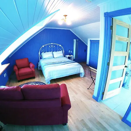 Chez Caro Et Sylvain Bed & Breakfast Rimouski Exterior photo